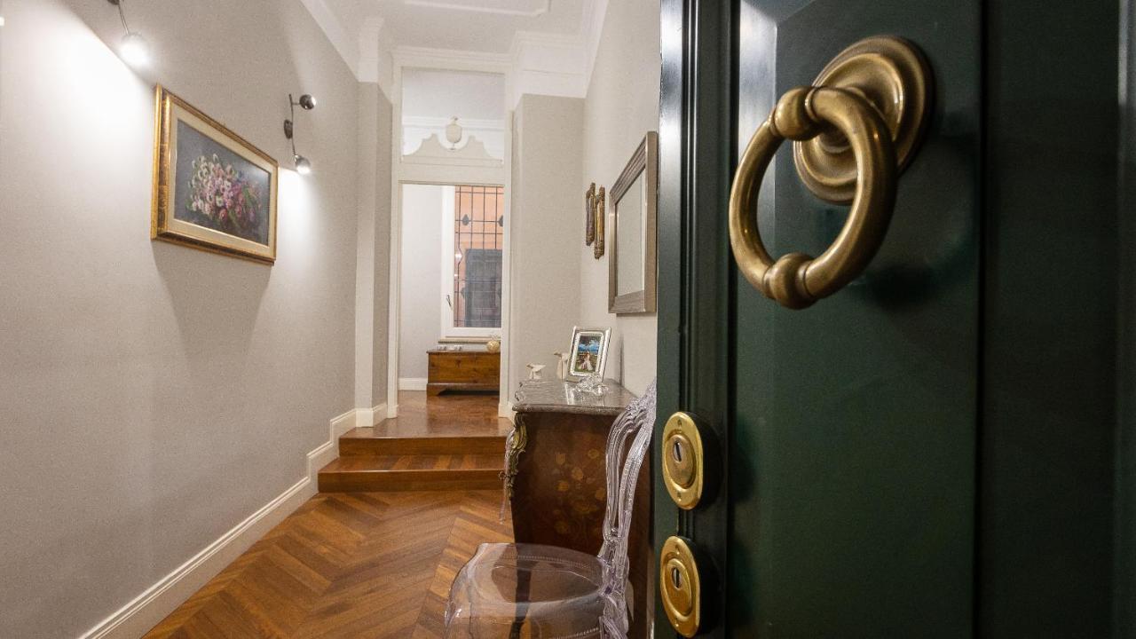 Gregoriana Luxury Rental In Rome Exterior photo