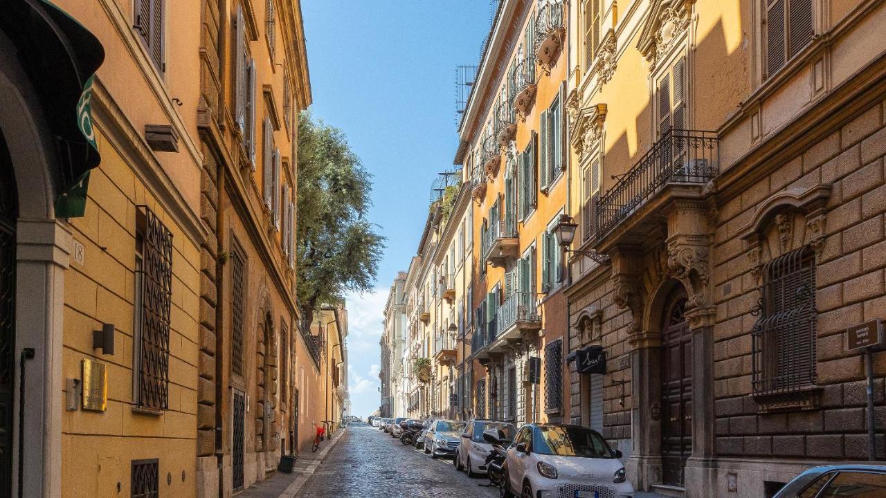 Gregoriana Luxury Rental In Rome Exterior photo