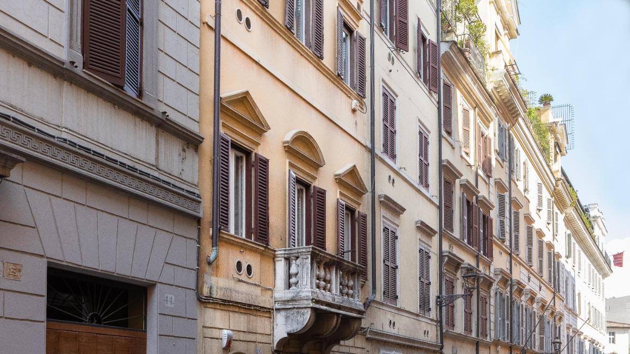 Gregoriana Luxury Rental In Rome Exterior photo